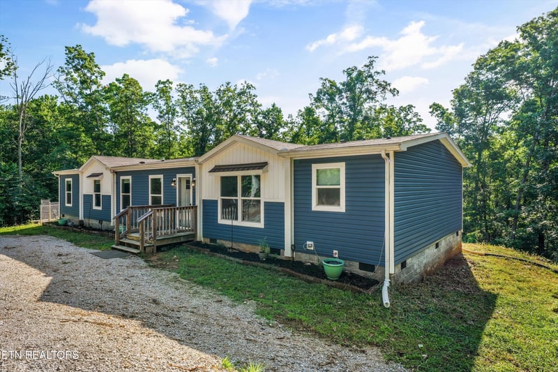 282 Lawhon Farm Rd, Loudon, TN 37774