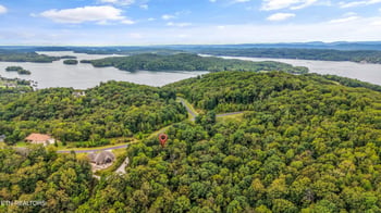 282 W Mountain Dr, Rockwood, TN 37854