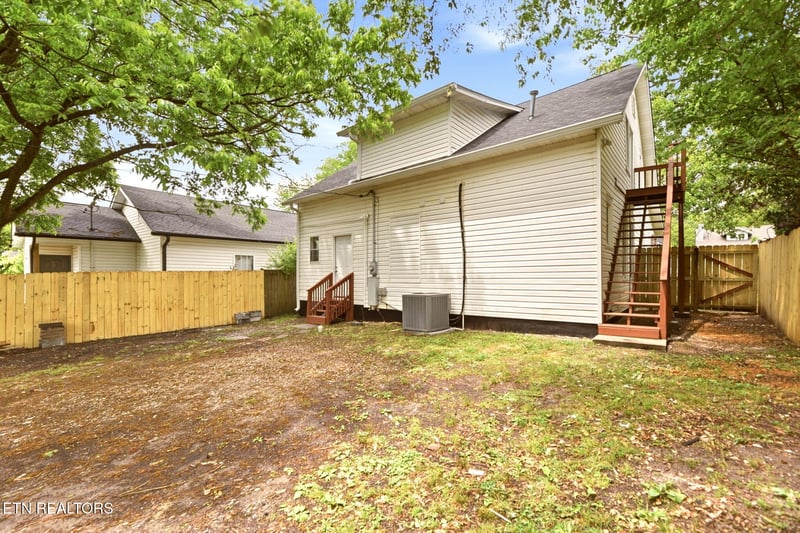 2820 E 5th Ave, Knoxville, TN 37914