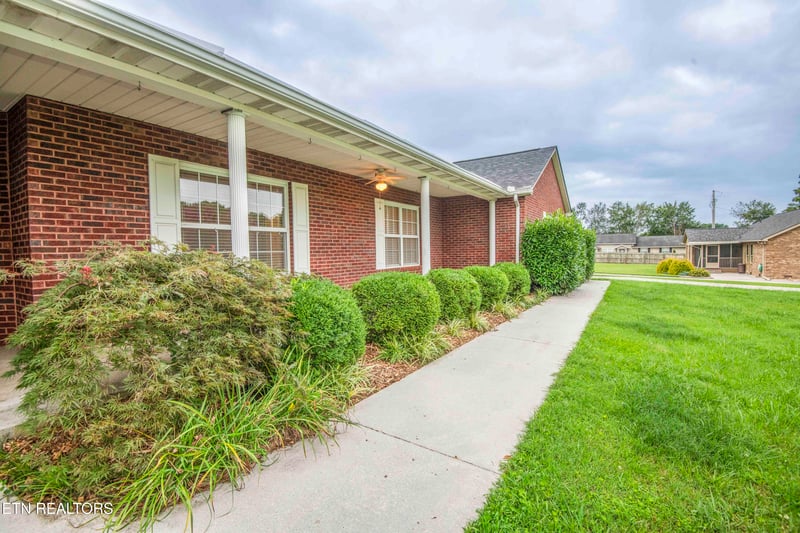 2820 Gray Hendrix Rd, Knoxville, TN 37931
