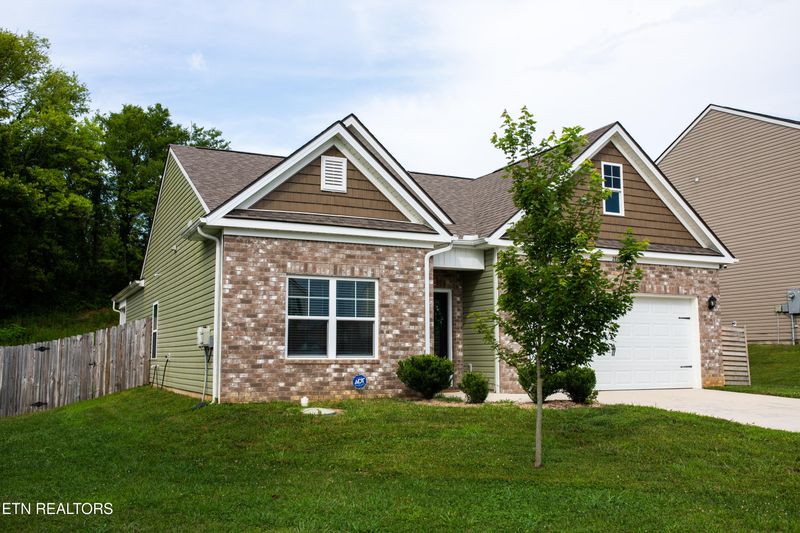 2820 Terrace View Rd, Sevierville, TN 37876