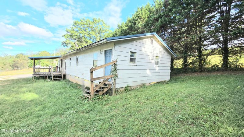 2829 Holiday Hills Rd, Kodak, TN 37764