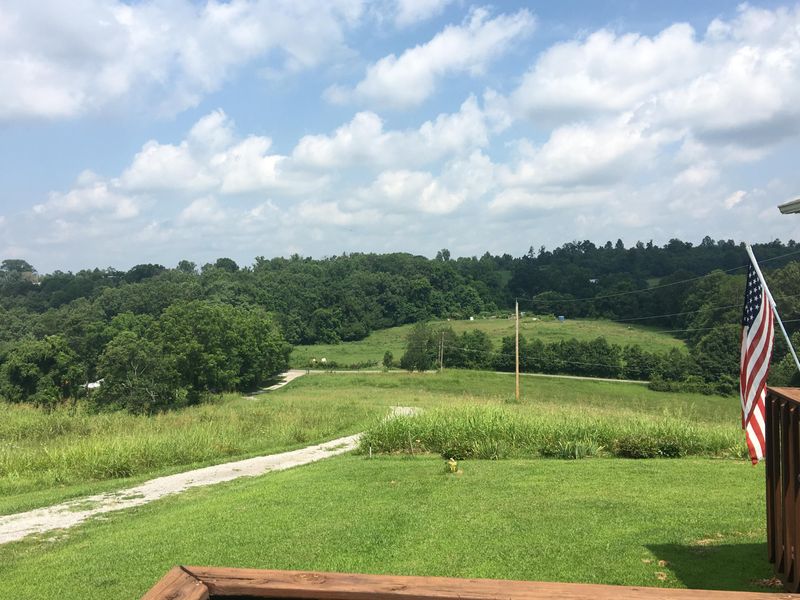 283 Sallings Rd, Luttrell, TN 37779