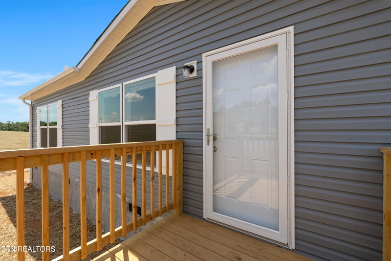283 Thompson Rd, Madisonville, TN 37354