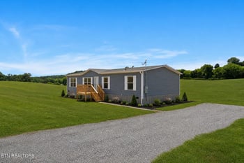 283 Thompson Rd, Madisonville, TN 37354