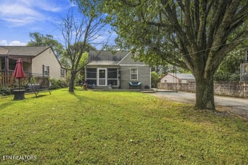 2830 Conner Dr, Knoxville, TN 37918
