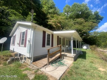 2832 Briceville Hwy, Briceville, TN 37710