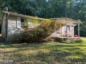 2832 Rifle Range Dr, Knoxville, TN 37918