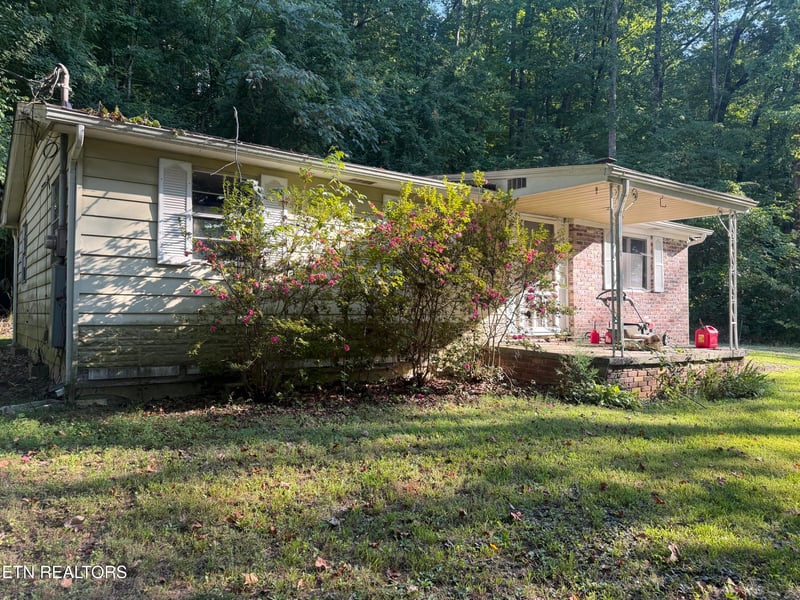 2832 Rifle Range Dr, Knoxville, TN 37918