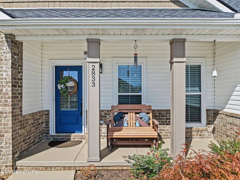 2833 Alden Glenn Ct, Sevierville, TN 37876
