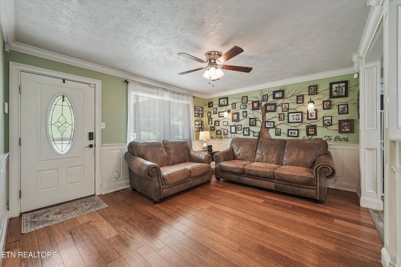 2833 Ithaca Dr, Knoxville, TN 37918
