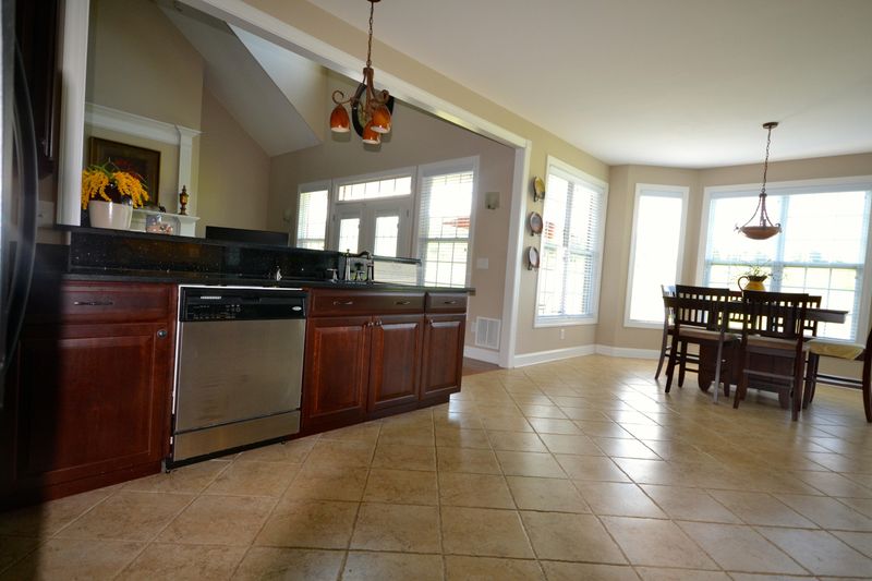 2835 River Island Blvd, Kodak, TN 37764