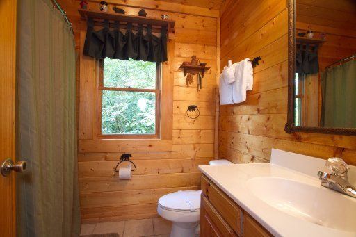 2836 Sundown Mtn Way, Sevierville, TN 37862