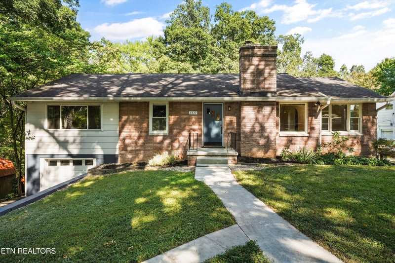 2837 Gaston Ave, Knoxville, TN 37917