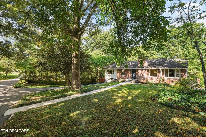 2837 Gaston Ave, Knoxville, TN 37917