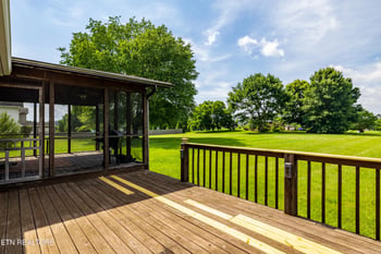 2837 Rhett Butler Dr, Louisville, TN 37777