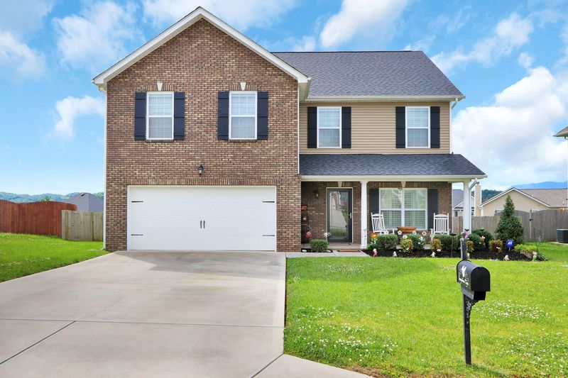 2839 Southwinds Cir, Sevierville, TN 37876