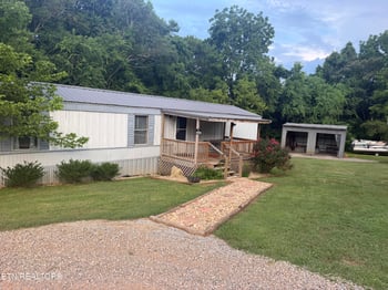 2839 W Old Topside Rd, Louisville, TN 37777