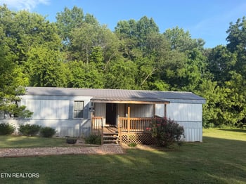 2839 W Old Topside Rd, Louisville, TN 37777