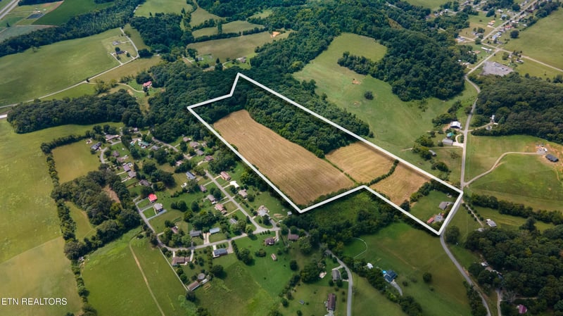 2840-2830 Robinson Creek Rd, Morristown, TN 37813