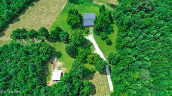 2840 Blaylock Rd, Crossville, TN 38572