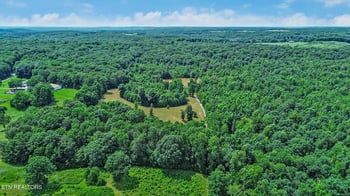 2840 Blaylock Rd, Crossville, TN 38572