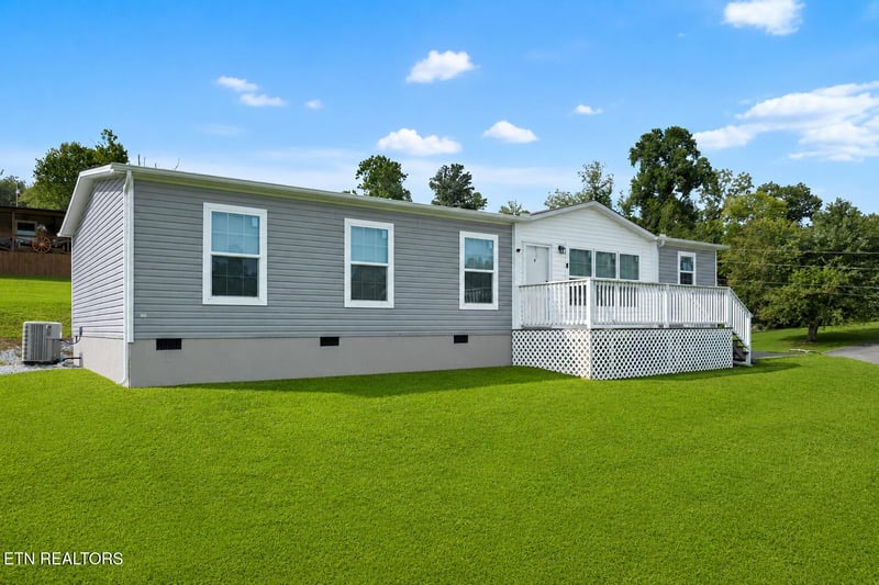 2840 Loveday Pl, Kodak, TN 37764