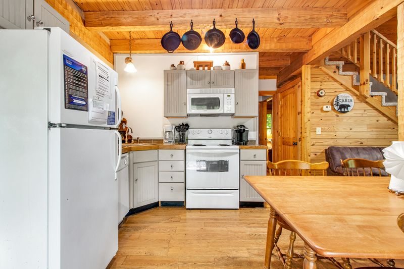 2843 Grassy Branch Loop, Sevierville, TN 37876