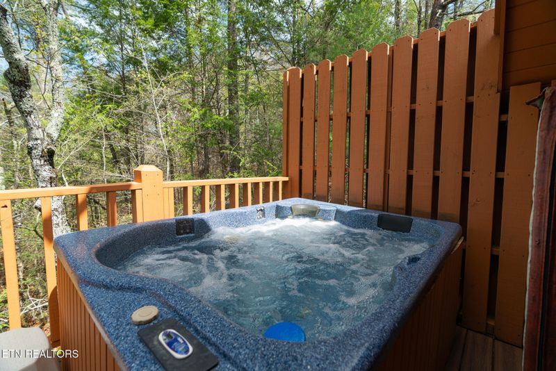 2843 Lightfoot Way, Sevierville, TN 37862