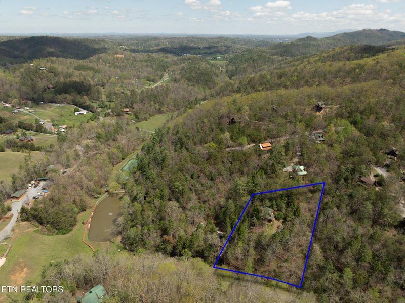 2843 Lightfoot Way, Sevierville, TN 37862