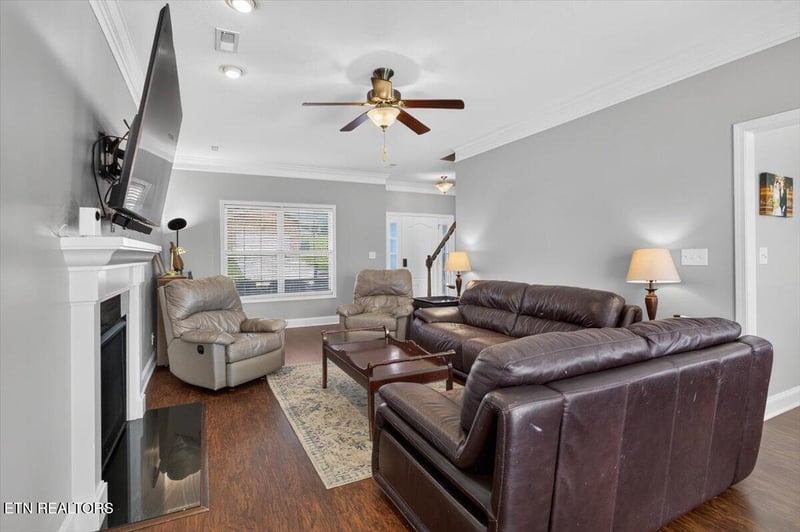 2843 Southwinds Cir, Sevierville, TN 37876