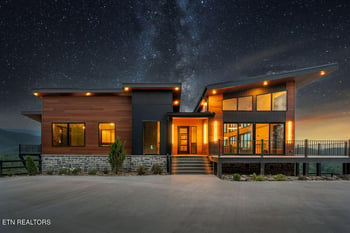 2848 Red Sky Dr, Sevierville, TN 37862