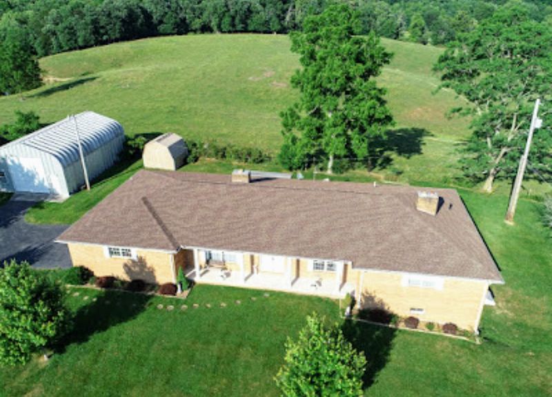 285 Dynatex Rd, Sunbright, TN 37872
