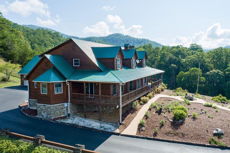 285 Ownby Rd, Townsend, TN 37882