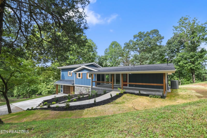 285 Perry Smith Ln, Caryville, TN 37714