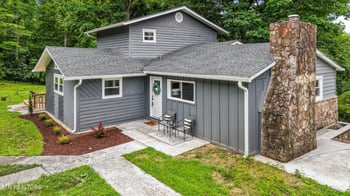 285 Vanover Ln, Jacksboro, TN 37757
