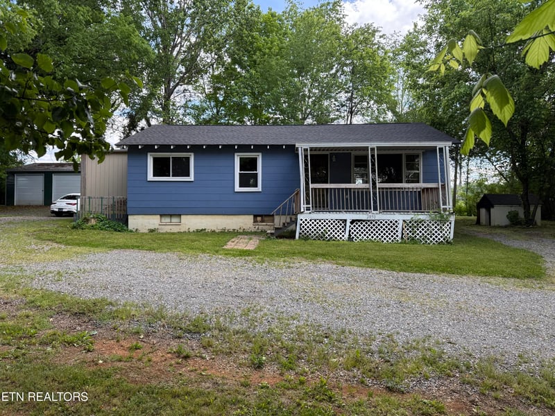 2850 Hodges Ferry Rd, Kodak, TN 37764