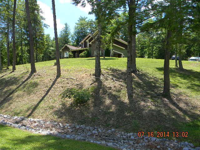 2851 Summit Trails Dr, Sevierville, TN 37862