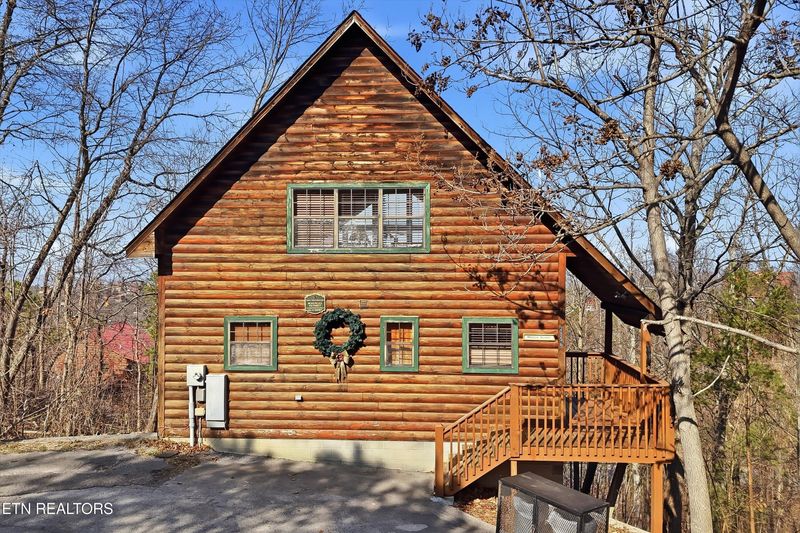 2856 Eagle Crest Way, Sevierville, TN 37876