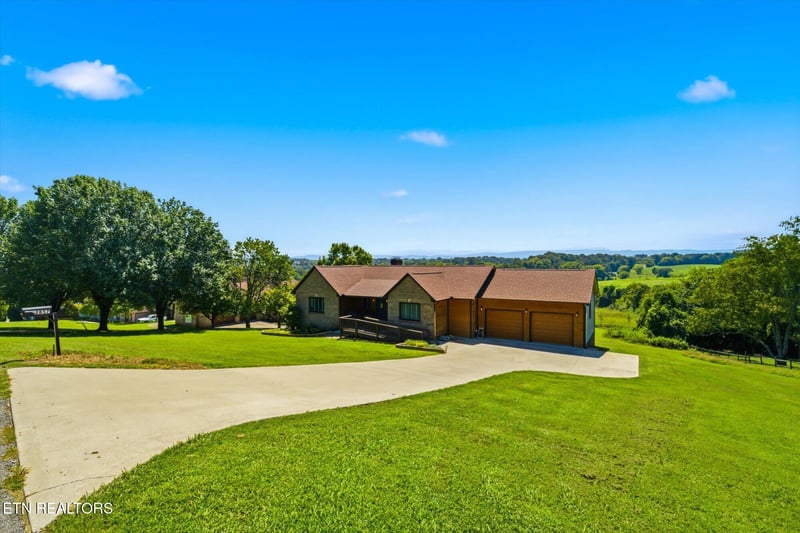 2857 Lovingood Way, Maryville, TN 37801
