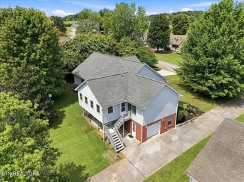 2857 Rhett Butler Dr, Louisville, TN 37777