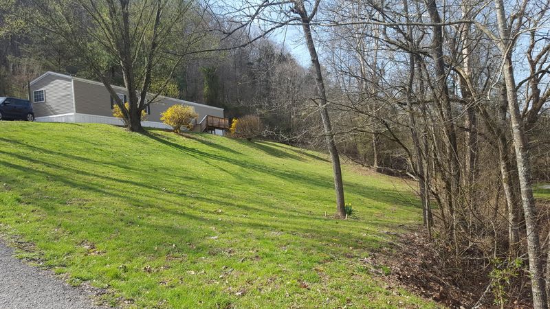 286 Old Springs Rd, Maynardville, TN 37807