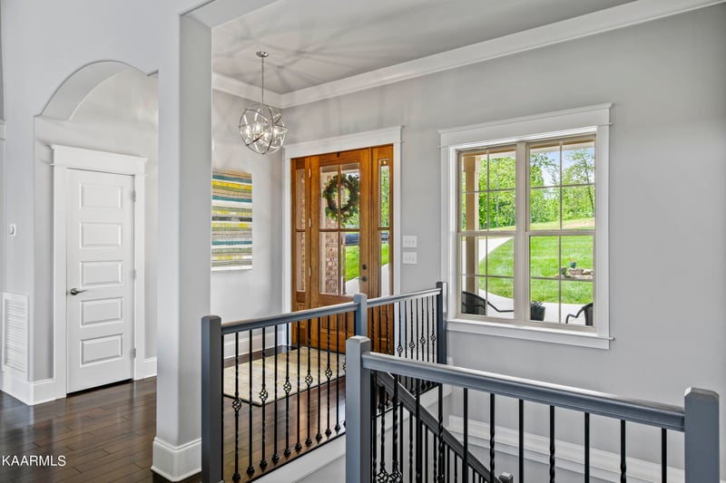 286 Serenity Dr, Harriman, TN 37748