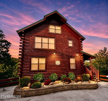 2869 White Oak Ridge Ln, Sevierville, TN 37862