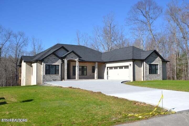287 Hickory Gap Ln, Crossville, TN 38571