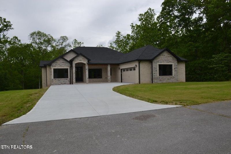 287 Hickory Gap Ln, Crossville, TN 38571