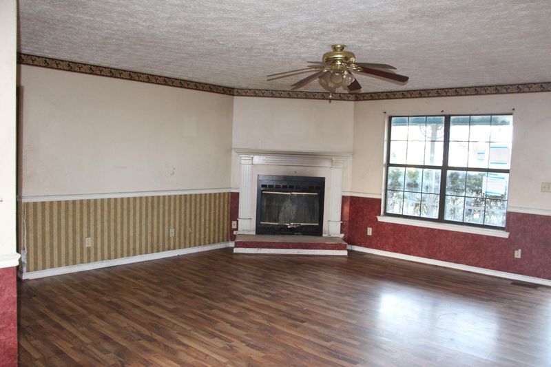 287 Tom Welch Rd, Crossville, TN 38571