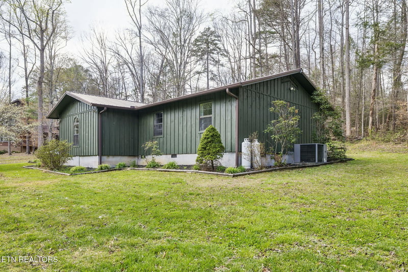 2875 Mcmahan Sawmill Rd, Sevierville, TN 37862