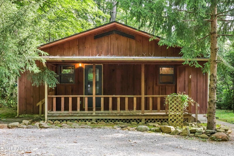 2876 Mcmahan Sawmill Rd, Sevierville, TN 37862