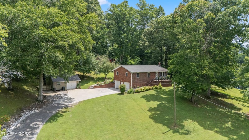 288 Mountain View Rd, Heiskell, TN 37754